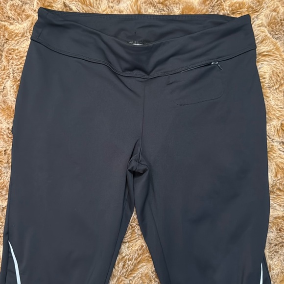 CHAMPION Black Cropped Athletic Leggings SIZE M - Picture 4 of 11